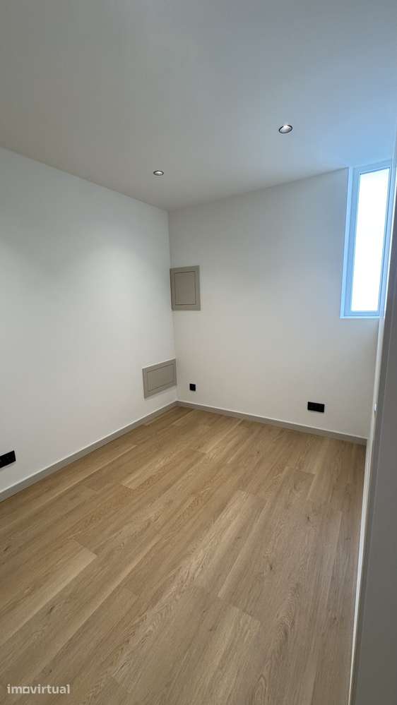 Apartamento T2+1 com Garagem Fechada em São Vicente, Braga - Grande imagem: 5/27