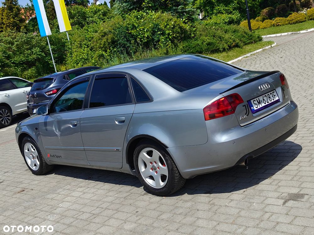 Audi A3 3-drzwiowe 1.8 Ambition - 13