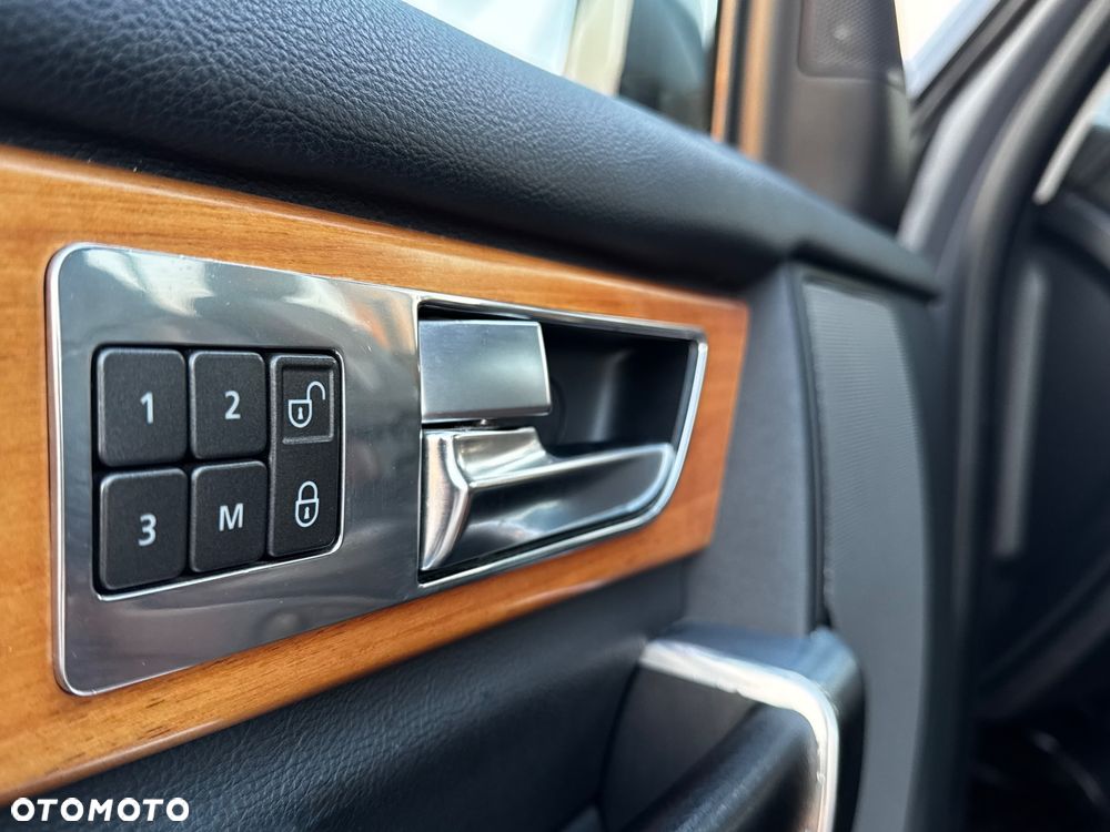 Land Rover Discovery 3.0 TD V6 HSE - 13