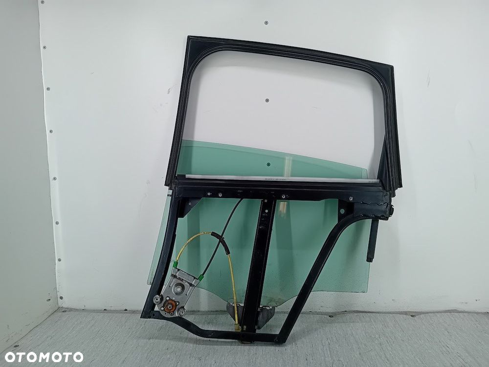 PODNOŚNIK SZYBY PRAWY TYŁ Z STELAŻEM AUDI A2 8Z 8Z0839754 - 5