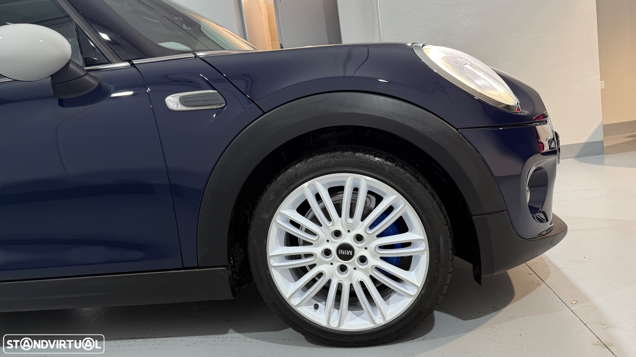 MINI 5 Portas Cooper D - 8