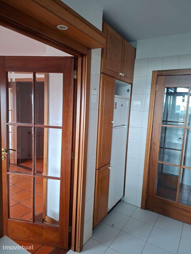 Apartamento T2+1 Aguas Santas com aquecimento central. - Grande imagem: 3/36