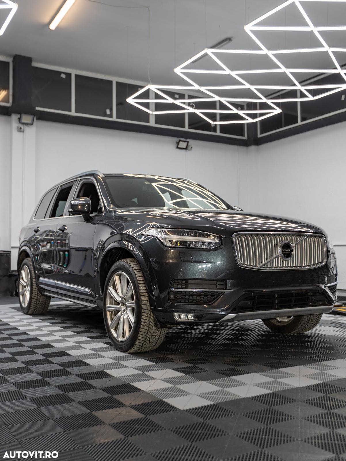 Volvo XC 90 D5 AWD Inscription - 3