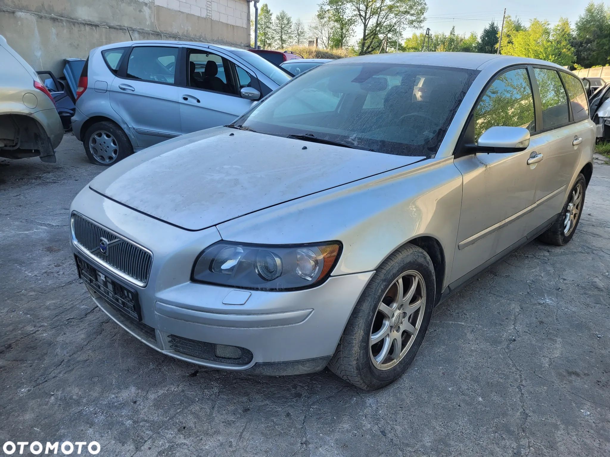 VOLVO V50 fotel fotele kanapa deska kokpit podsufitka boczek boczki klamka podłokietnik licznik prędkościomierz panel szyb - 1