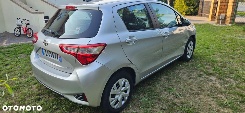 Toyota Yaris 1.5 Active - 6
