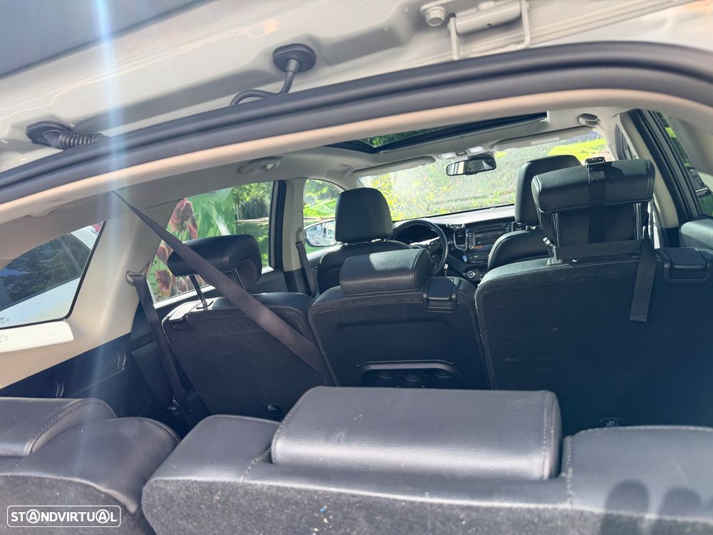 Kia Carens 1.7 CRDi ISG TX Aut. - 14