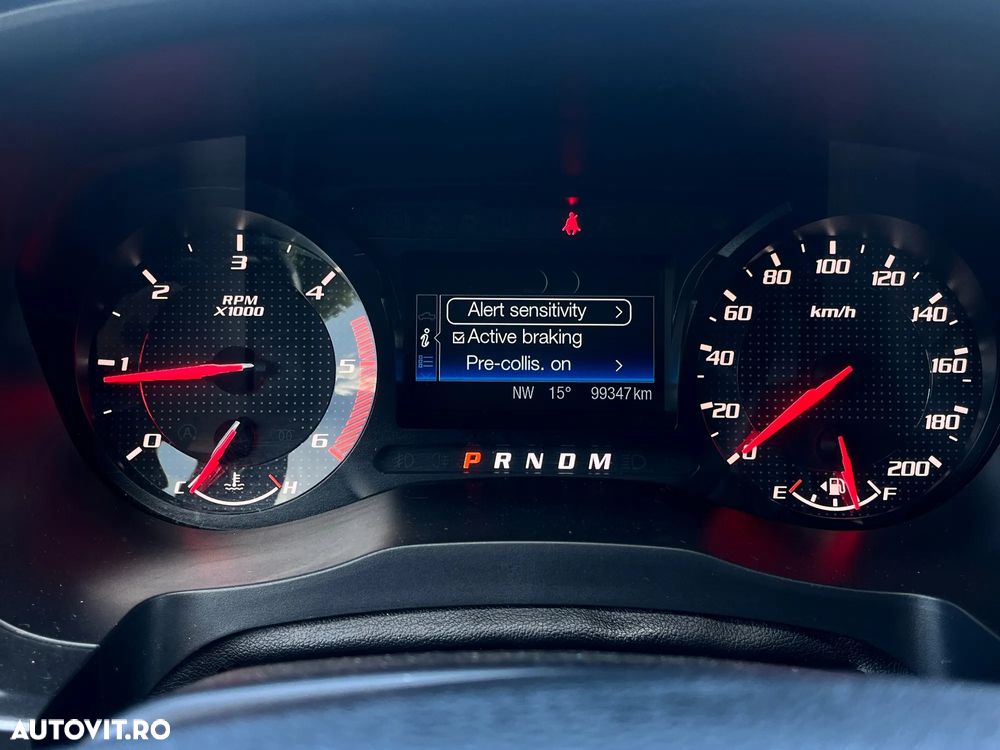 Ford Raptor - 19