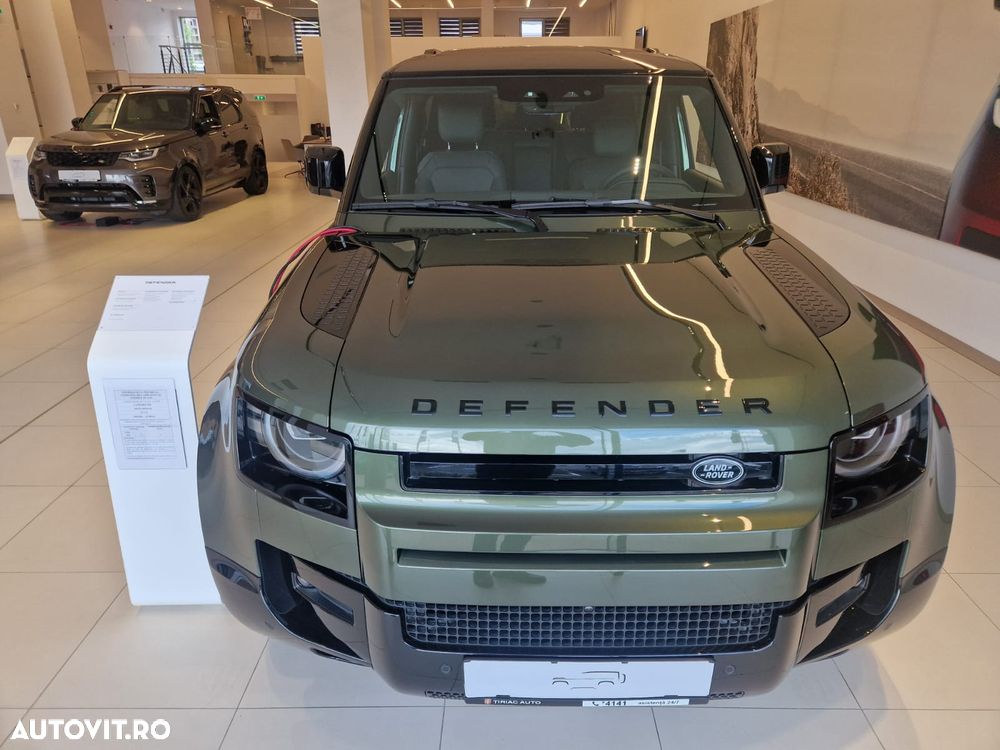Land Rover Defender - 3