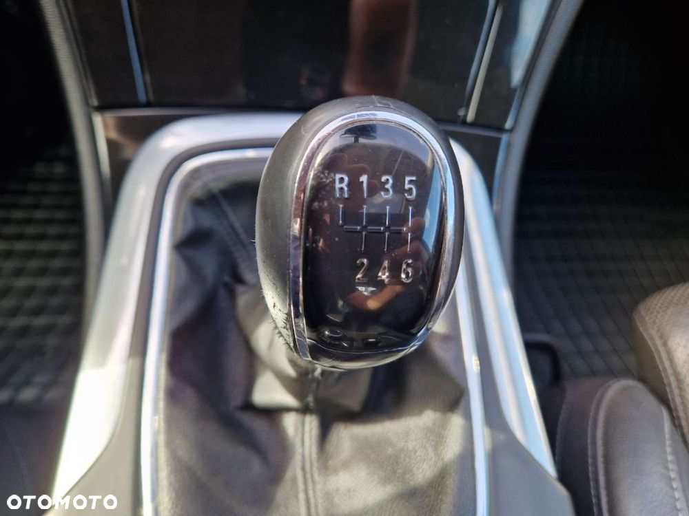 Opel Insignia 2.0 CDTI Cosmo - 17