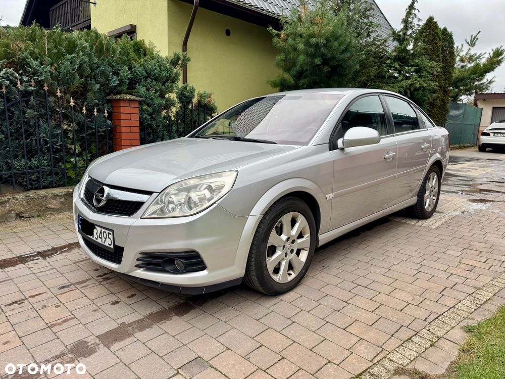 Opel Vectra 2.8 V6 Cosmo - 1