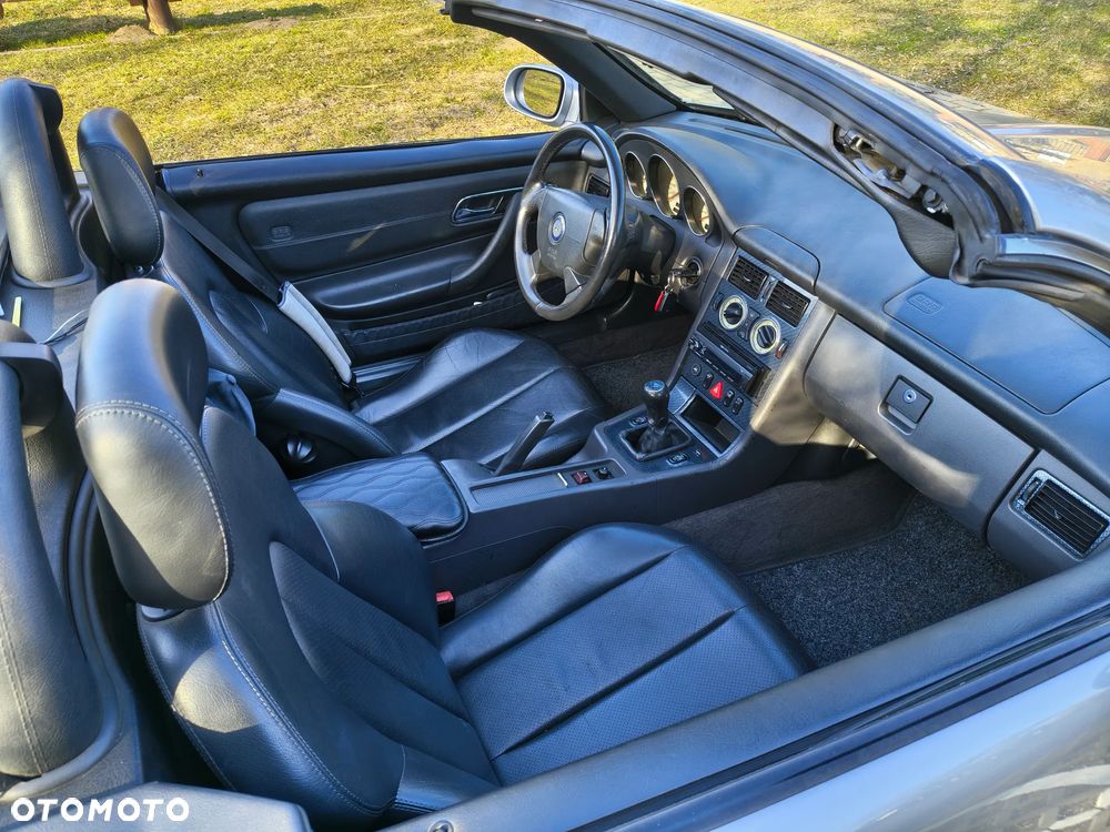 Mercedes-Benz SLK - 11