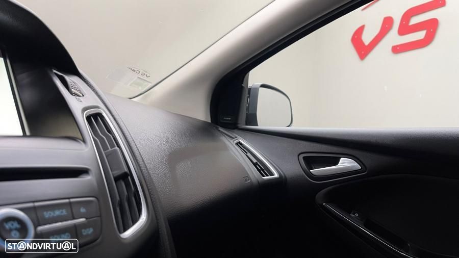 Ford Focus SW 1.5 TDCi Titanium - 45