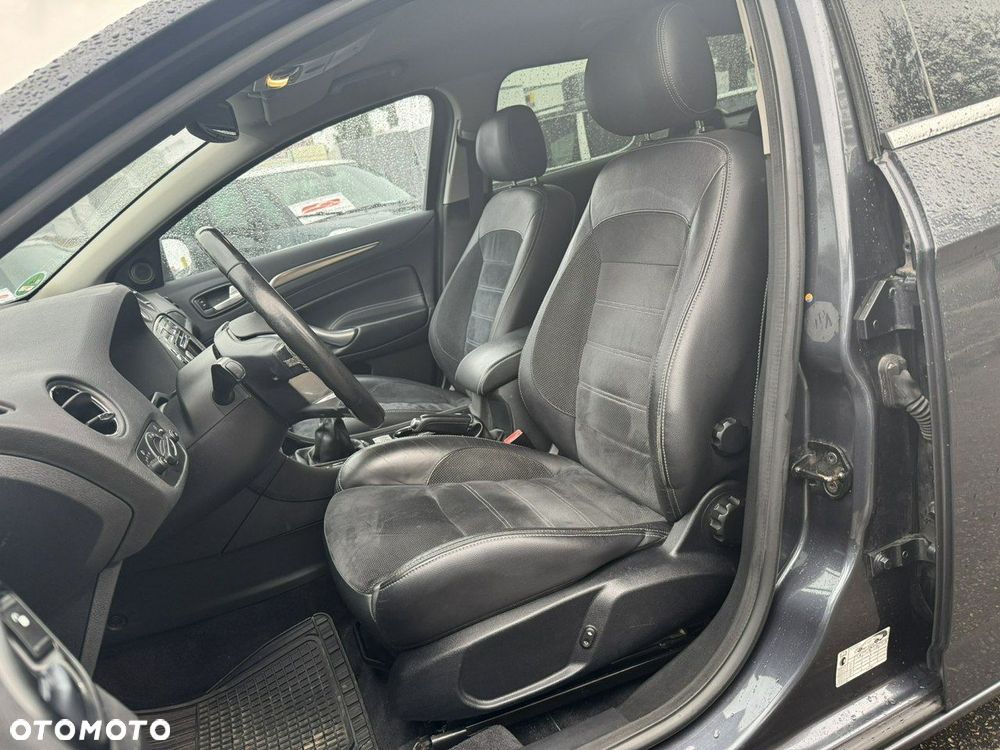 Ford Mondeo 2.0 Titanium X - 14