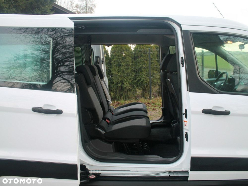 Ford Transit Connect - 20