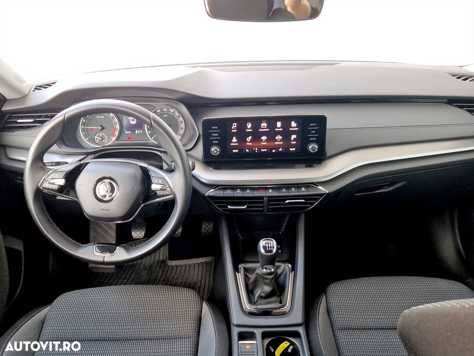 Skoda Octavia 2.0 TDI Ambition - 14