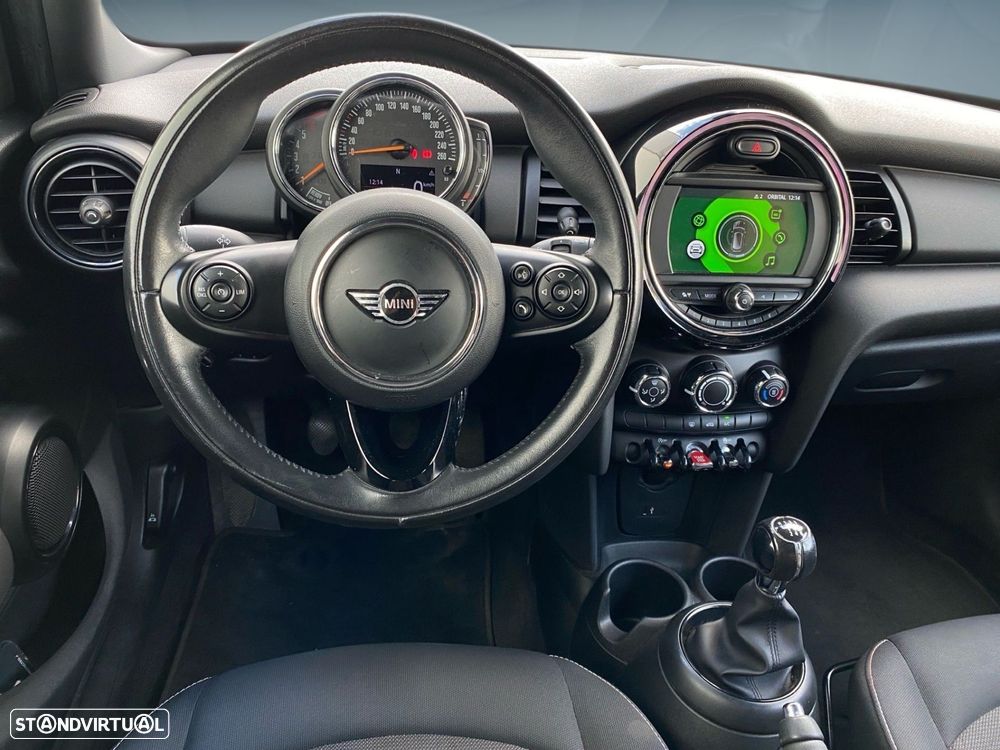 MINI 5 Portas Cooper D - 5