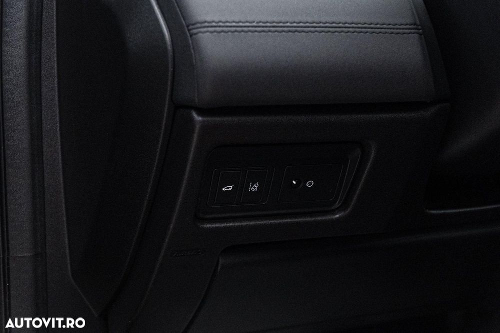 Land Rover Discovery Sport 2.0 l TD4 HSE Aut. - 25