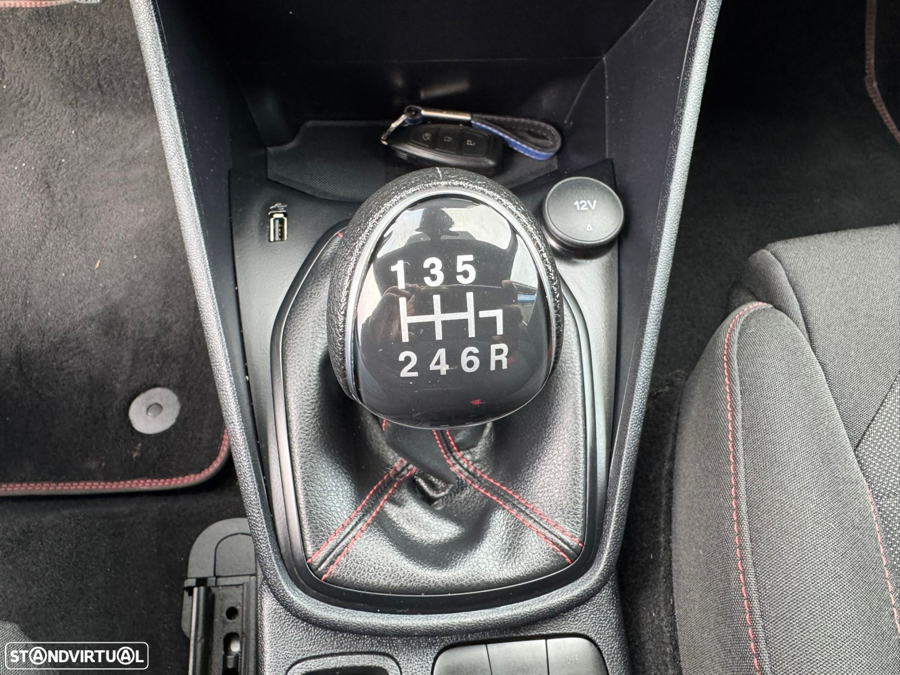 Ford Fiesta 1.0 EcoBoost ST-Line - 24