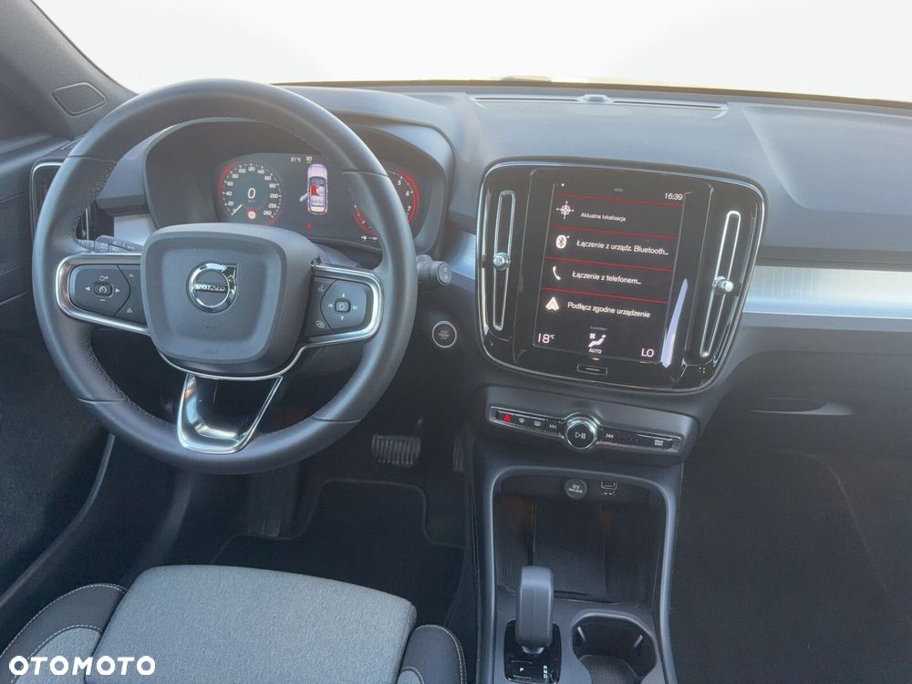 Volvo XC 40 - 12