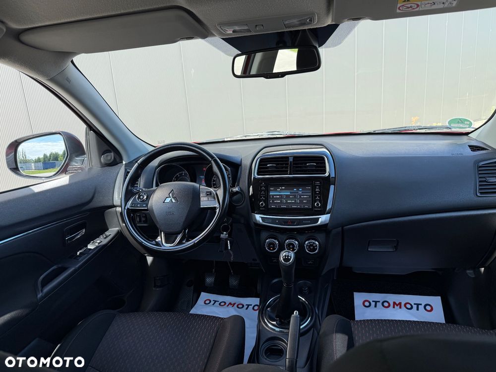 Mitsubishi ASX - 17