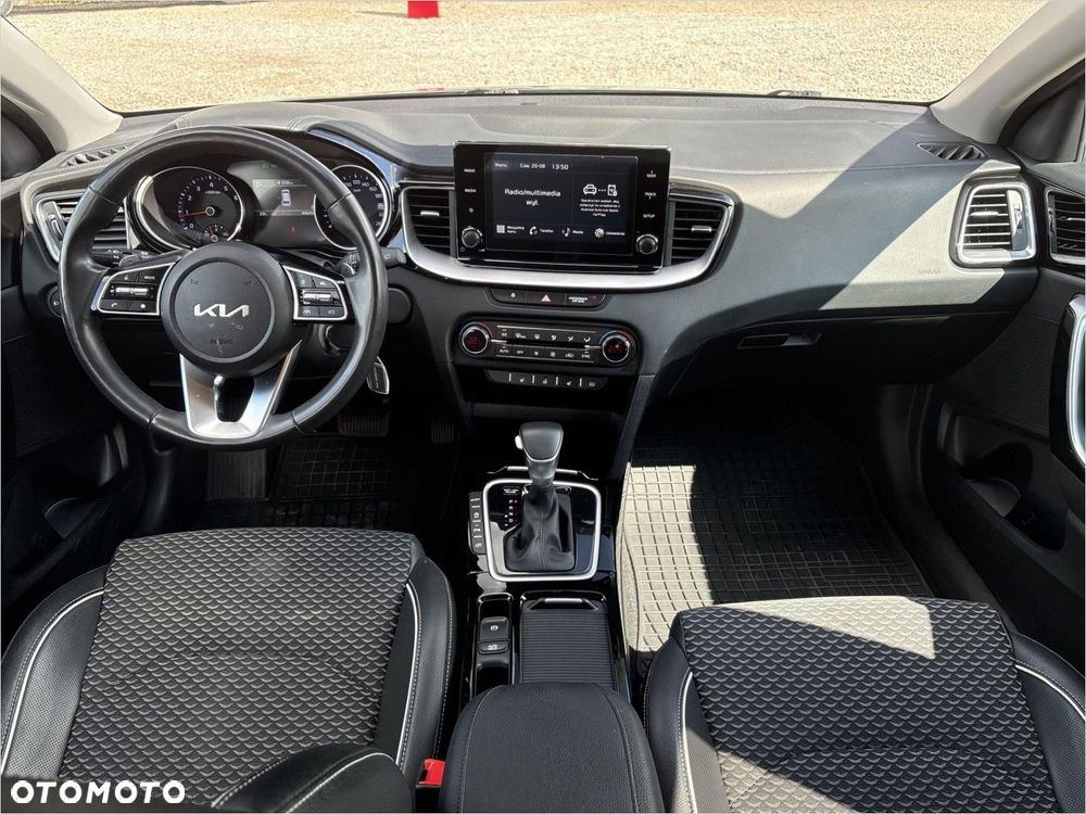 Kia Ceed 1.5 T-GDI L DCT - 11