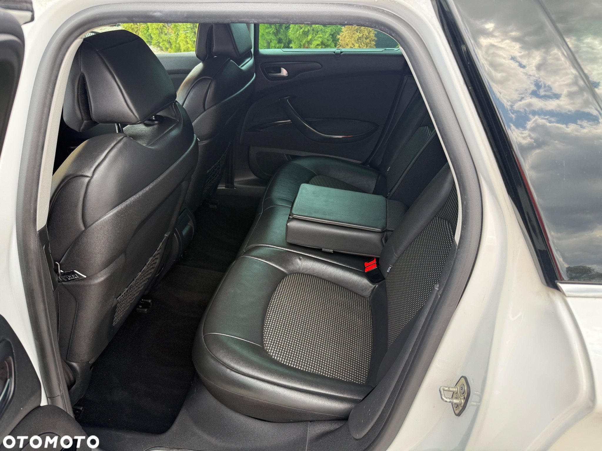 Citroën C5 Tourer BlueHDi 180 S&S EAT6 Cross Tourer - 26