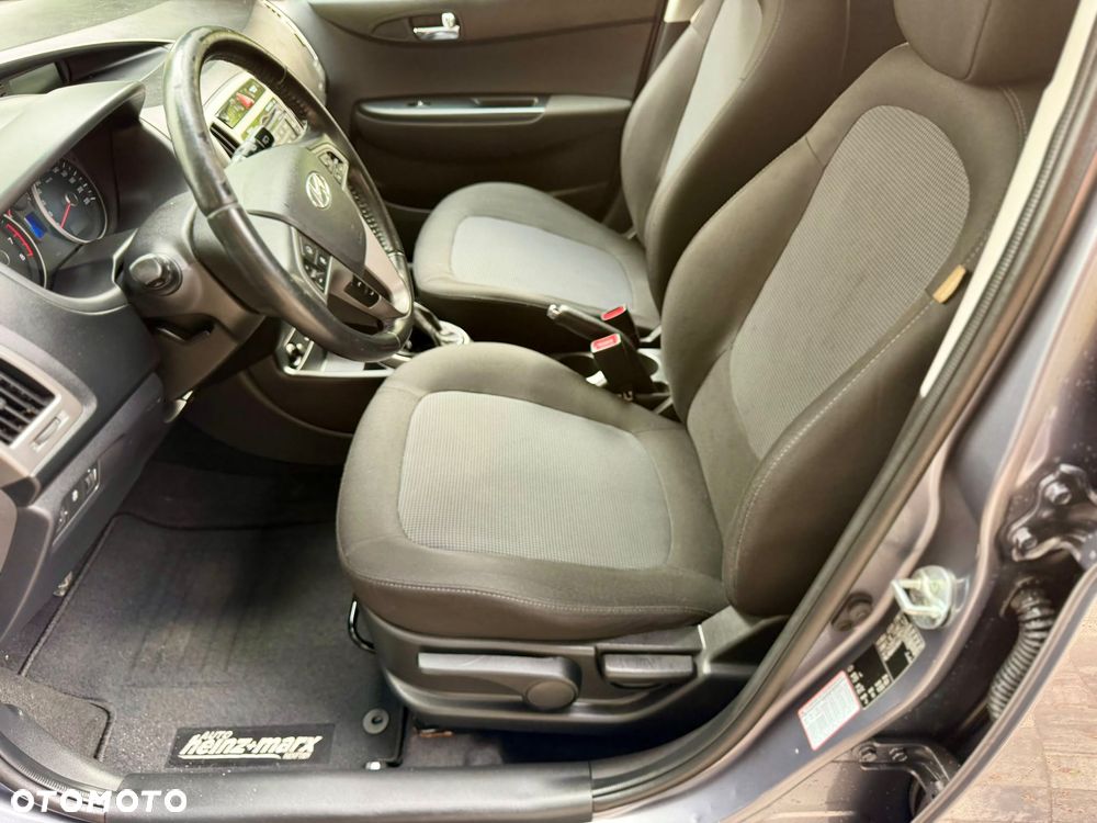 Hyundai i20 - 23