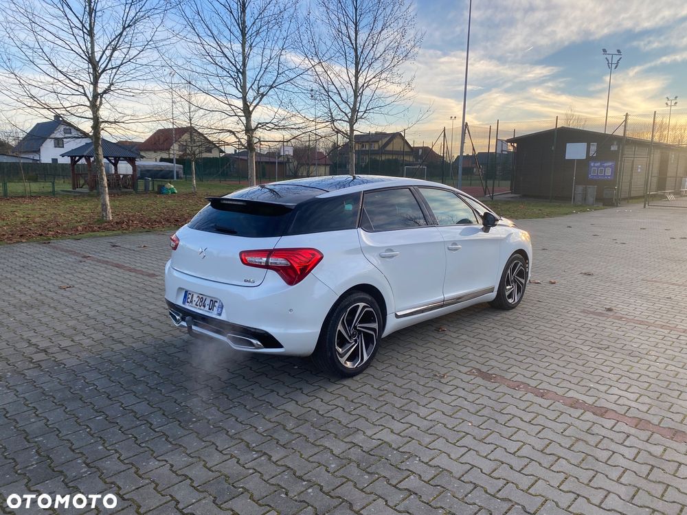 Citroën DS5 2.0 BlueHDi SportChic EAT6 - 4