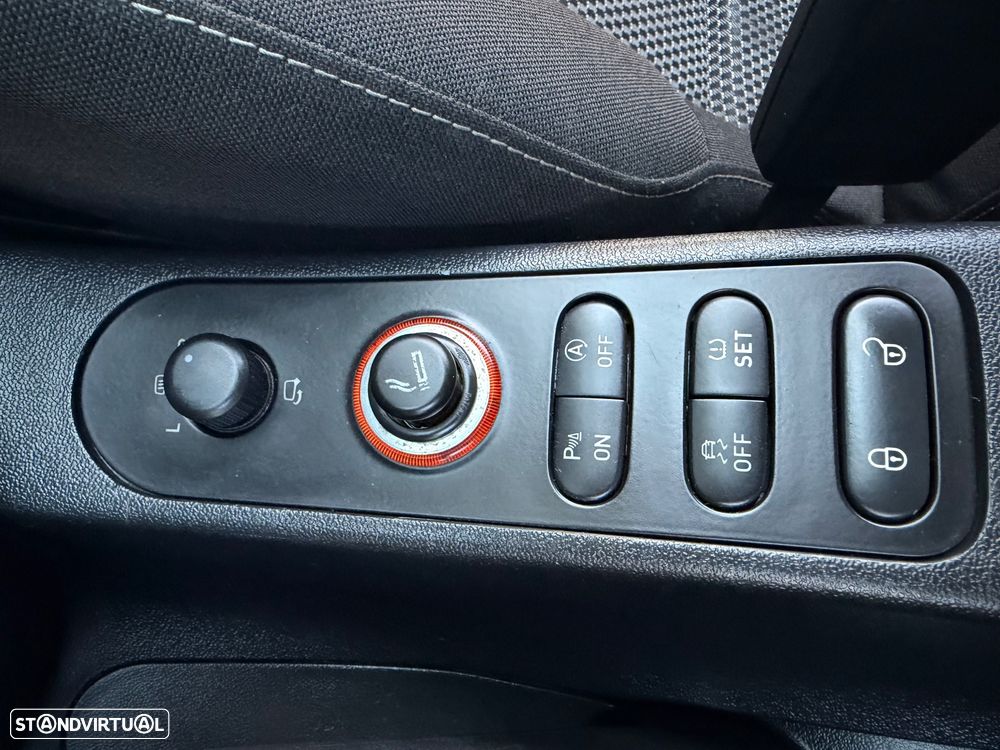 SEAT Altea 1.6 TDi Sport DPF - 19