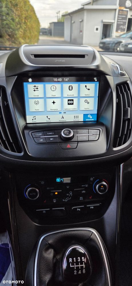 Ford Kuga 1.5 EcoBoost 2x4 Titanium - 29