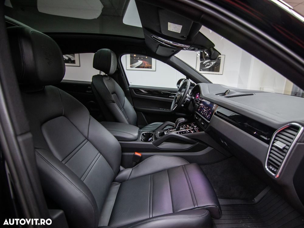 Porsche Cayenne Coupe Standard - 5