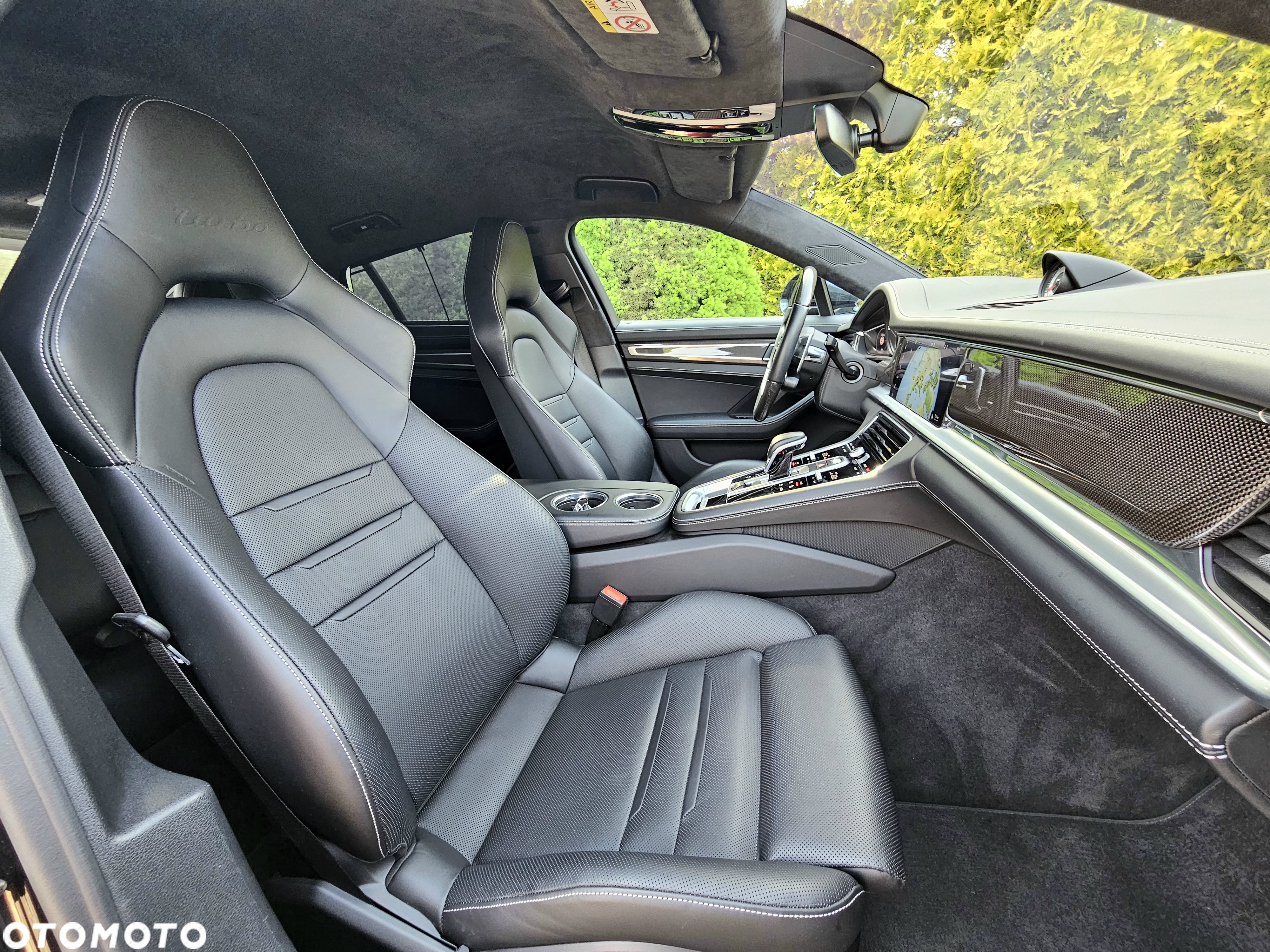 Porsche Panamera Turbo Executive - 29