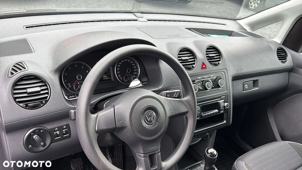 Volkswagen Caddy - 10