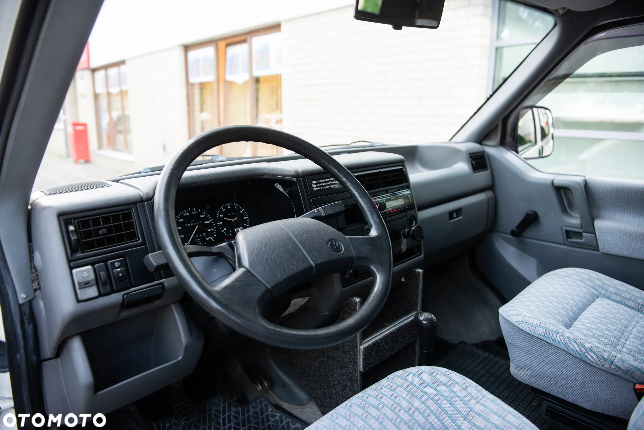 Volkswagen California - 14