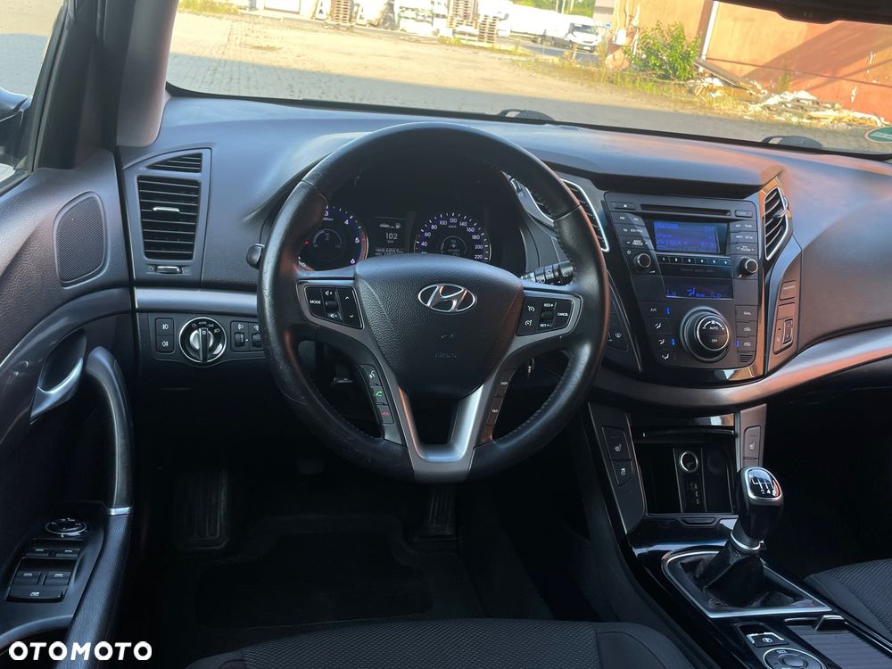 Hyundai i40 1.7 CRDi Comfort + - 10