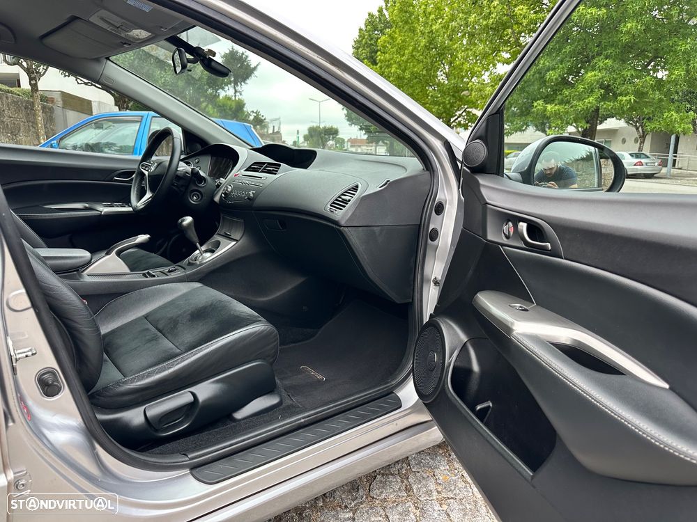 Honda Civic 1.4 i-VTEC Sport Edition - 33