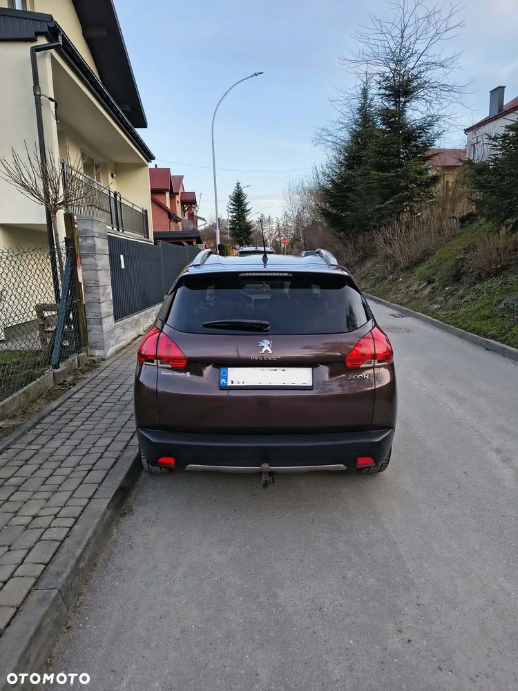 Peugeot 2008 1.6 e-HDi Allure S&S - 6