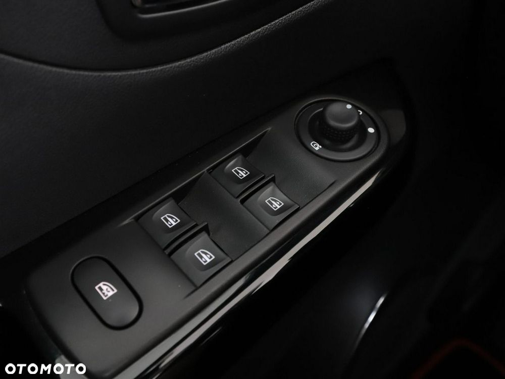 Renault Captur 1.2 Energy TCe XMOD EDC - 35