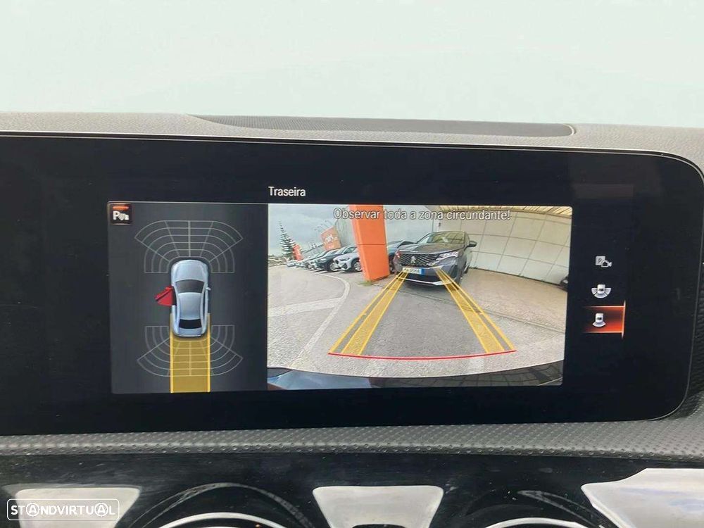 Mercedes-Benz A 250 Limousine - 13