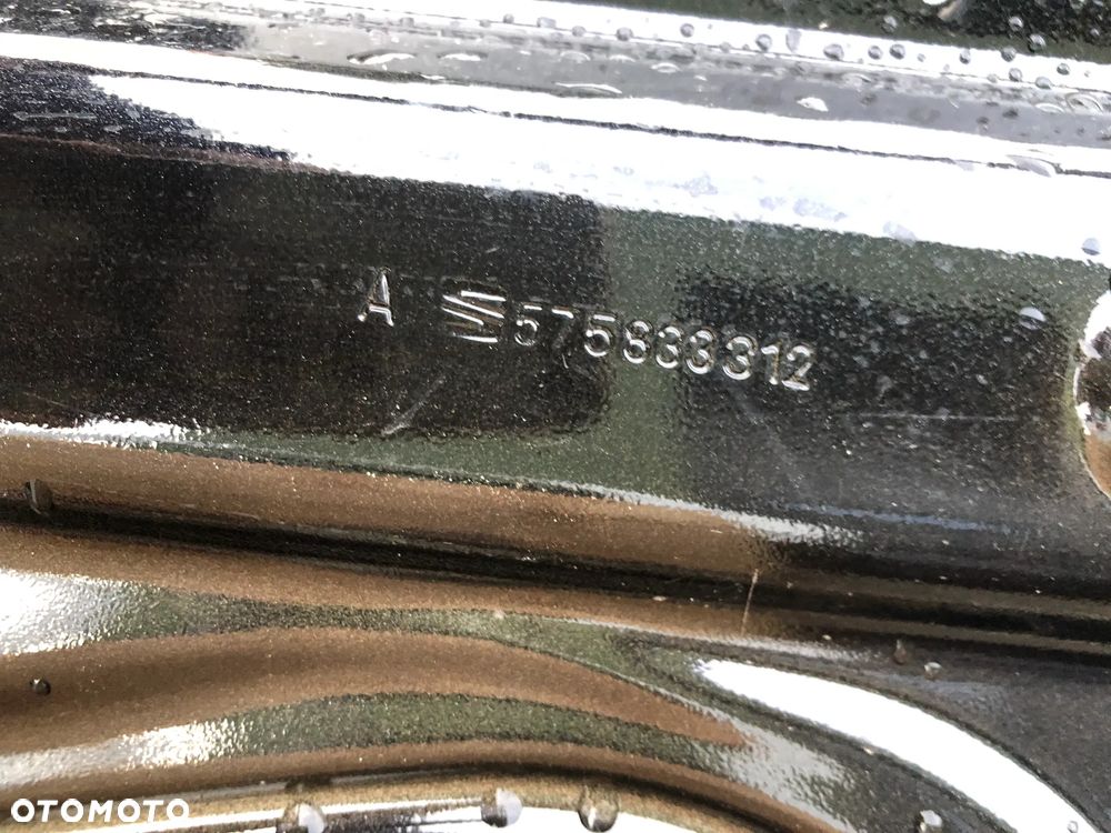 Drzwi prawe prawy tył Seat Ateca 575 16- - 4