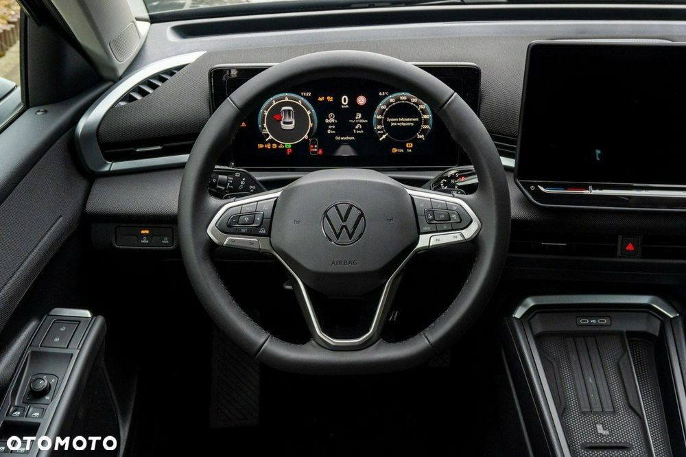 Volkswagen T-Roc - 23