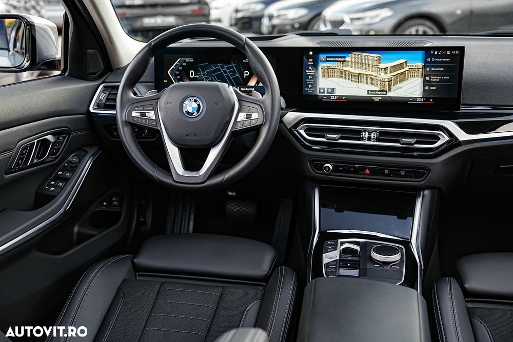 BMW Seria 3 320e Aut. Sport Line - 17