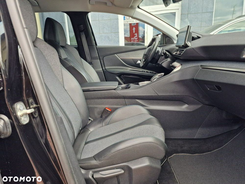Peugeot 3008 - 25