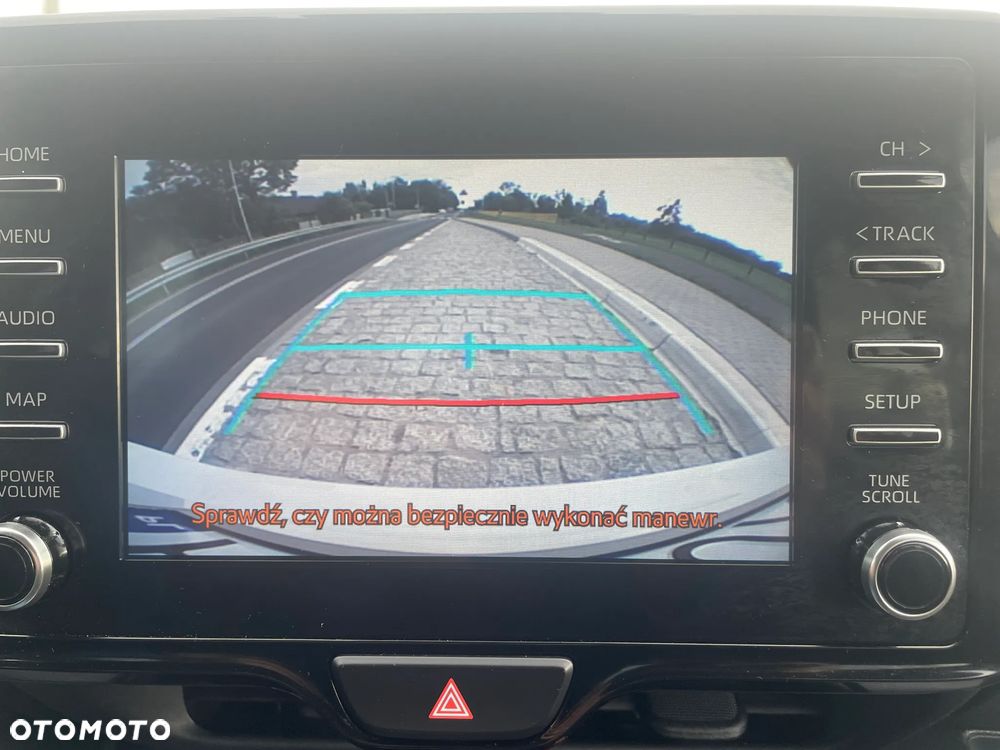 Toyota Yaris Hybrid 1.5 Comfort - 22