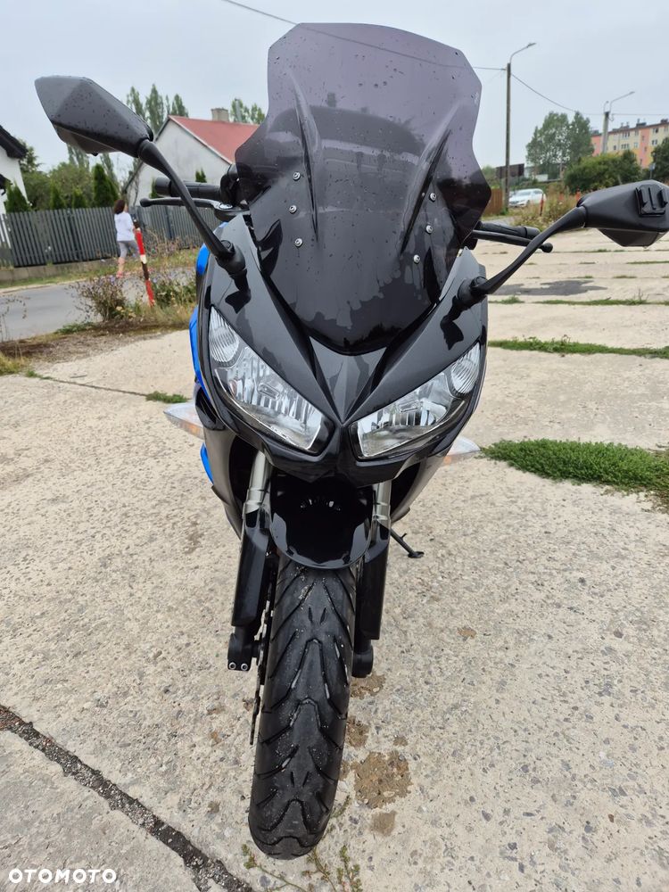 Kawasaki Ninja 1000 SX - 32