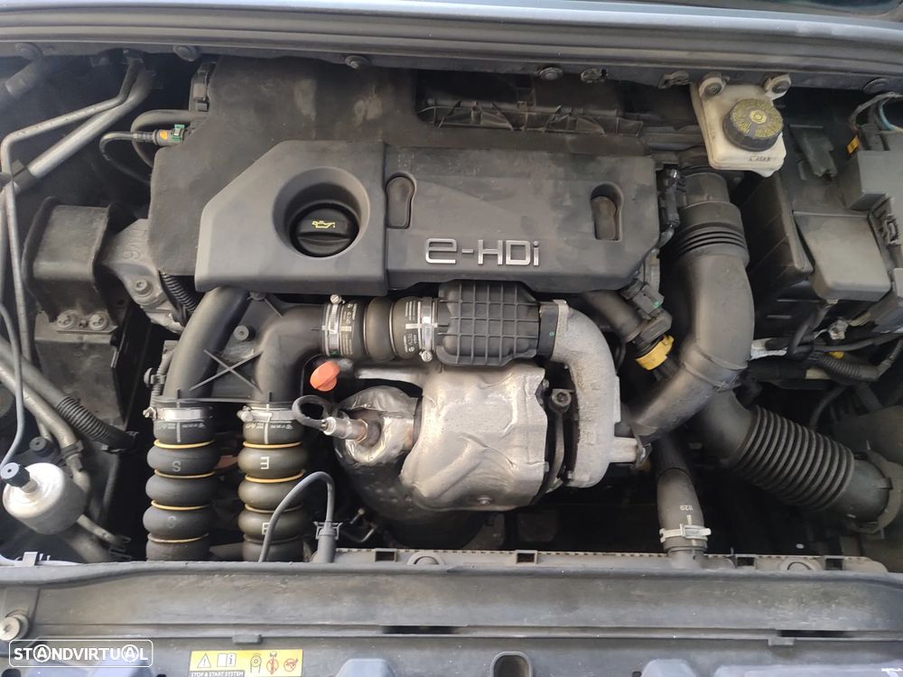 Peugeot 308 SW 1.6 HDi Executive CVM6 - 7