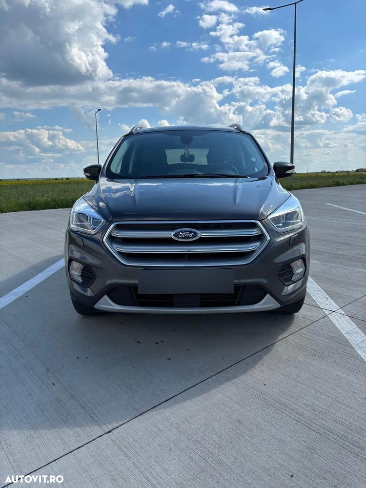 Ford Kuga 2.0 TDCi 4WD Powershift Titanium - 1