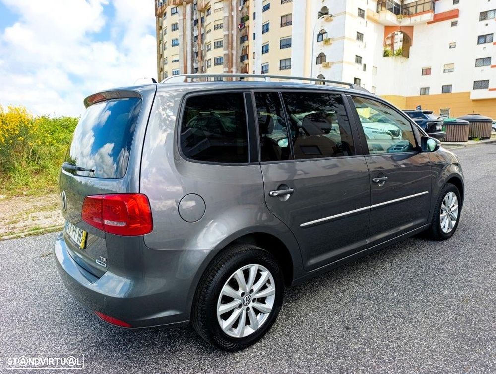 VW Touran 1.6 TDI Blue.Trendline 7L - 4