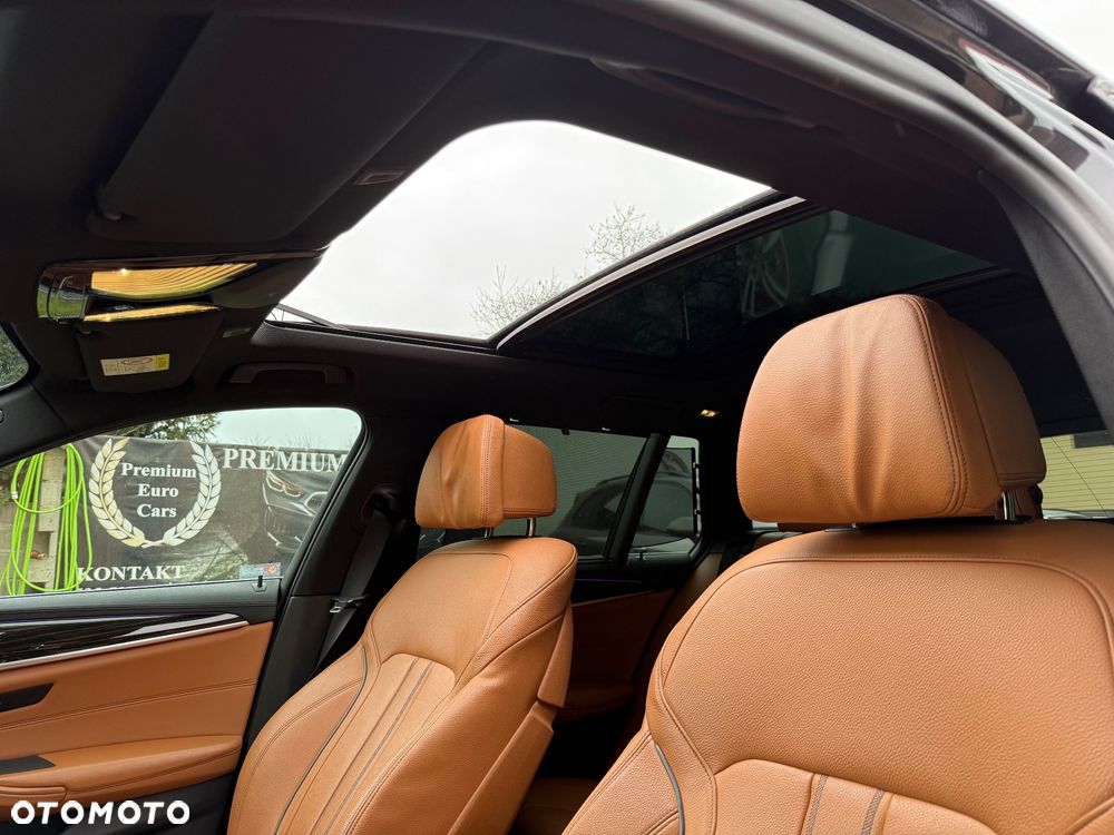 BMW Seria 5 520d Luxury Line - 40