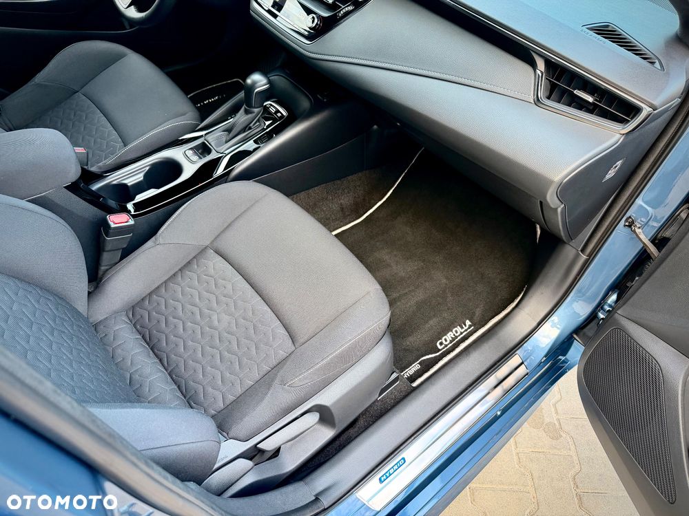 Toyota Corolla 1.8 Hybrid Comfort - 11